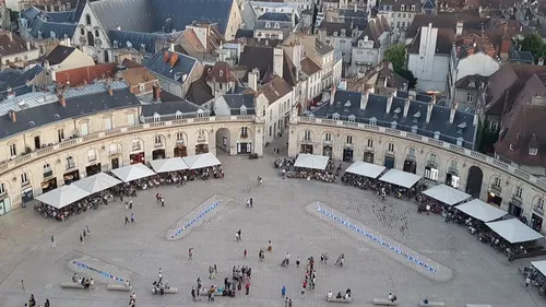 7 Bourguignons-Francs-Comtois sur 10 sont nés dans la région